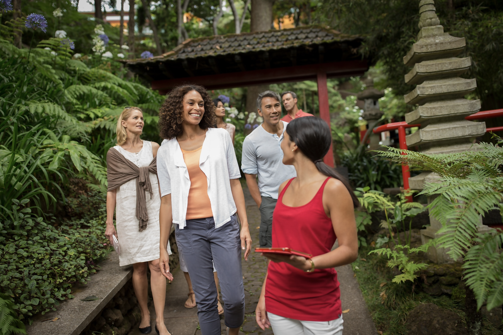 Globus & Cosmos Unveil New Tours Through Japan, India & Thailand